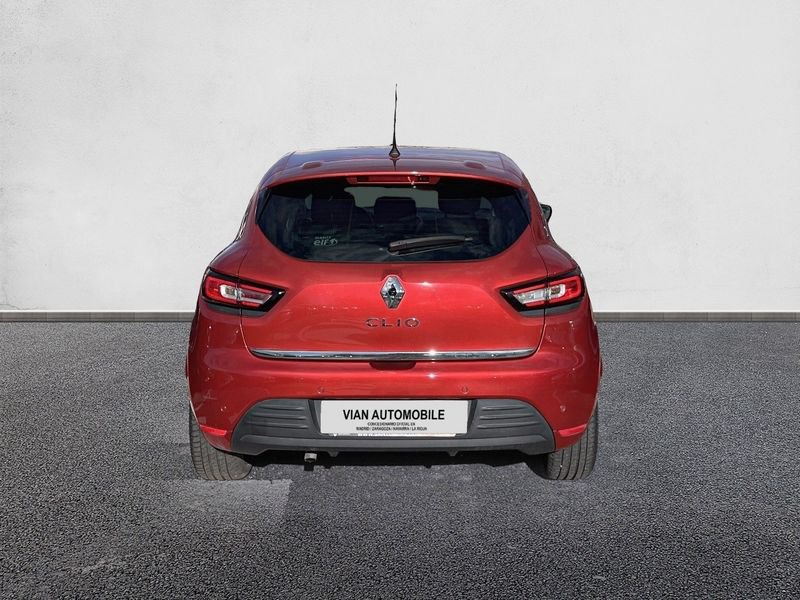 Renault Clio 1.5 dCi 90cv EDC Zen -18