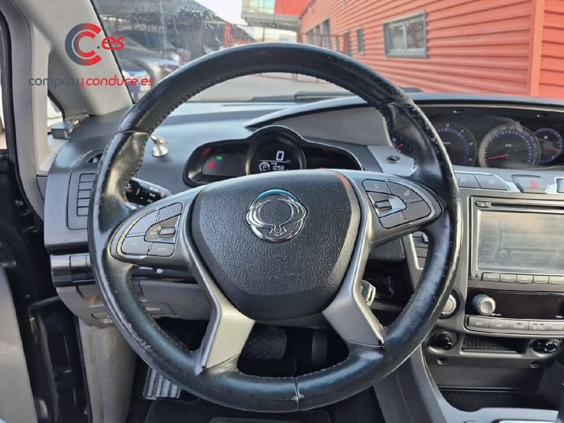 SsangYong Rodius D22T 178cv auto. Premium