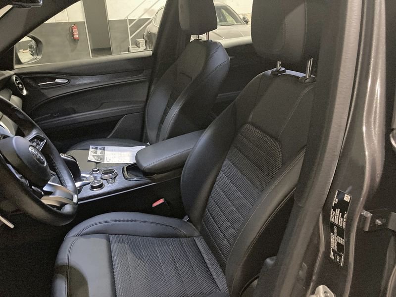 Alfa Romeo Stelvio 2.2 Diesel 160cv RWD Sprint