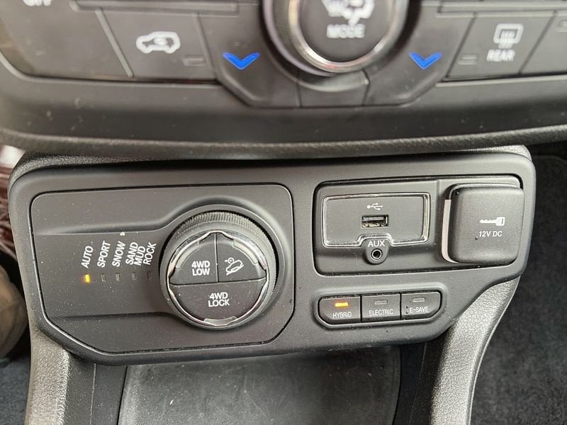 Jeep Renegade 4xe 1.3 PHEV 240cv AT AWD Trailhawk