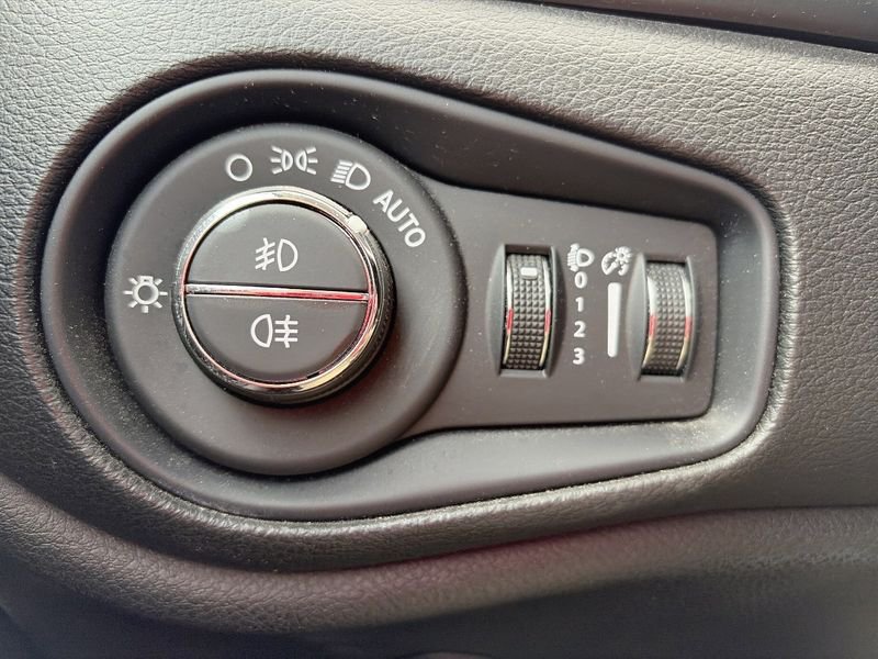 Jeep Renegade 4xe 1.3 PHEV 240cv AT AWD Trailhawk