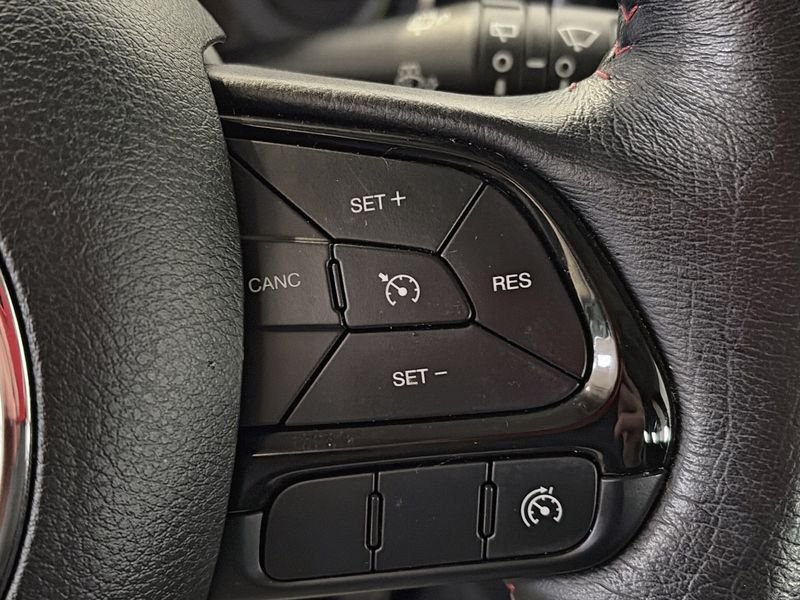Jeep Renegade 4xe 1.3 PHEV 240cv AT AWD Trailhawk