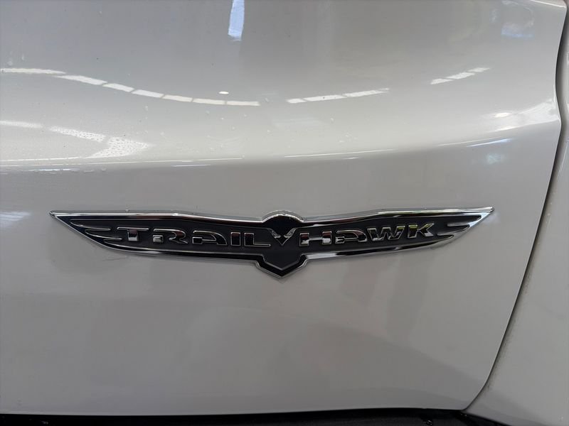 Jeep Renegade 4xe 1.3 PHEV 240cv AT AWD Trailhawk
