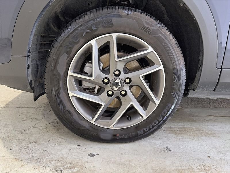 SsangYong Korando E-Motion  Limited Auto