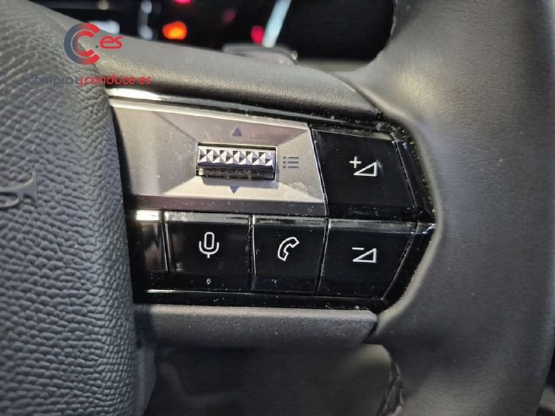 DS DS 4 BlueHDi 130 auto. Etoile Alcantara