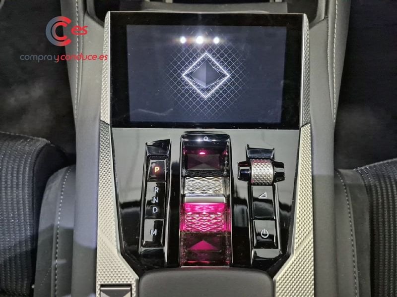 DS DS 4 BlueHDi 130 auto. Etoile Alcantara