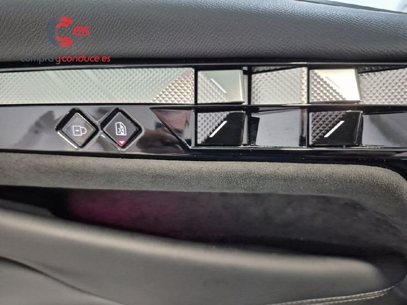 DS DS 4 BlueHDi 130 auto. Etoile Alcantara