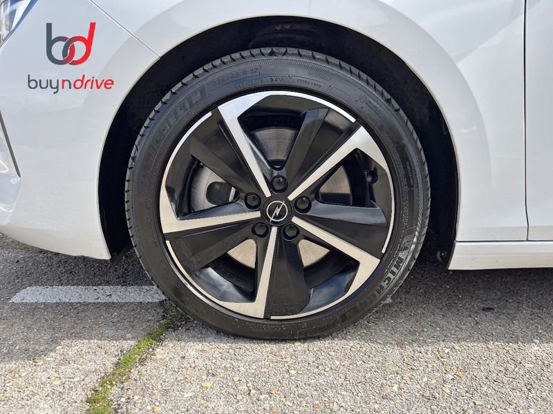 Opel Astra Plug-in Hybrid 1.6T PHEV 180cv Auto Edition
