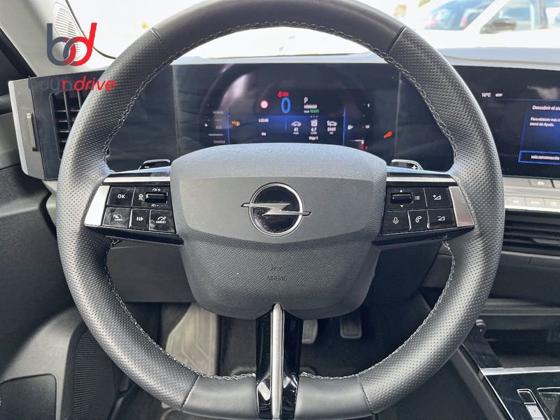 Opel Astra Plug-in Hybrid 1.6T PHEV 180cv Auto Edition