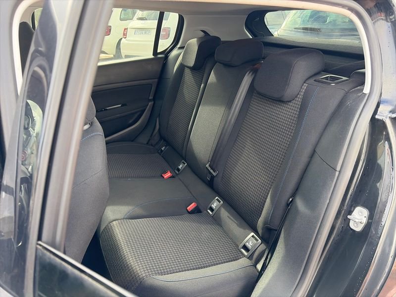 Peugeot 308 1.2 PureTech 130cv S&S Style