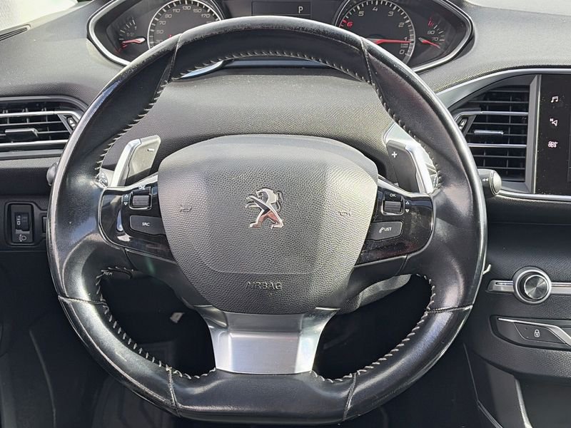 Peugeot 308 1.2 PureTech 130cv S&S Style