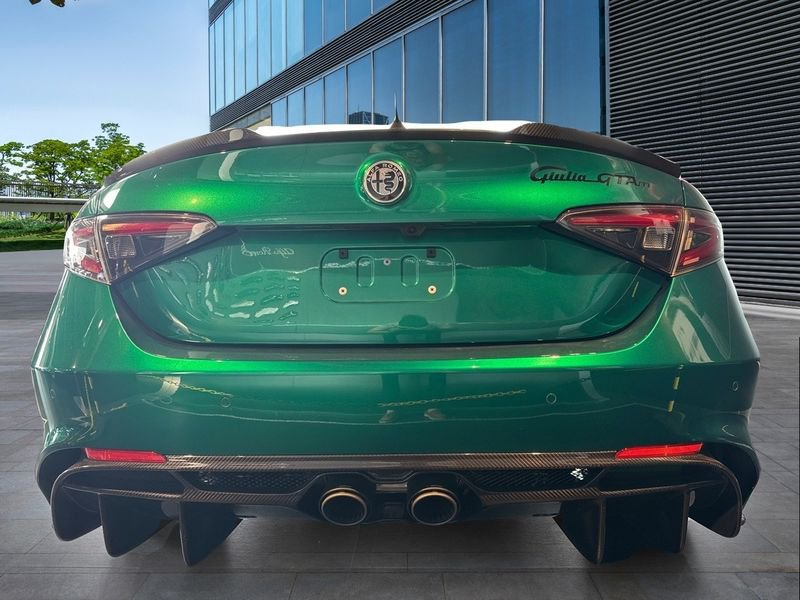 Alfa Romeo Giulia 2.9T V6 510cv AT Quadrifoglio