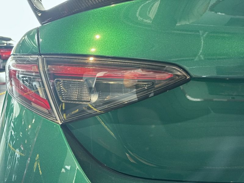 Alfa Romeo Giulia 2.9T V6 510cv AT Quadrifoglio