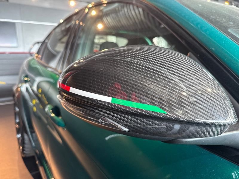 Alfa Romeo Giulia 2.9T V6 510cv AT Quadrifoglio