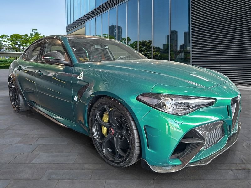 Alfa Romeo Giulia 2.9T V6 510cv AT Quadrifoglio