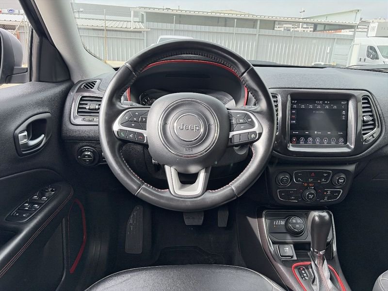 Jeep Compass 4xe 1.3 PHEV 240cv AT AWD Trailhawk