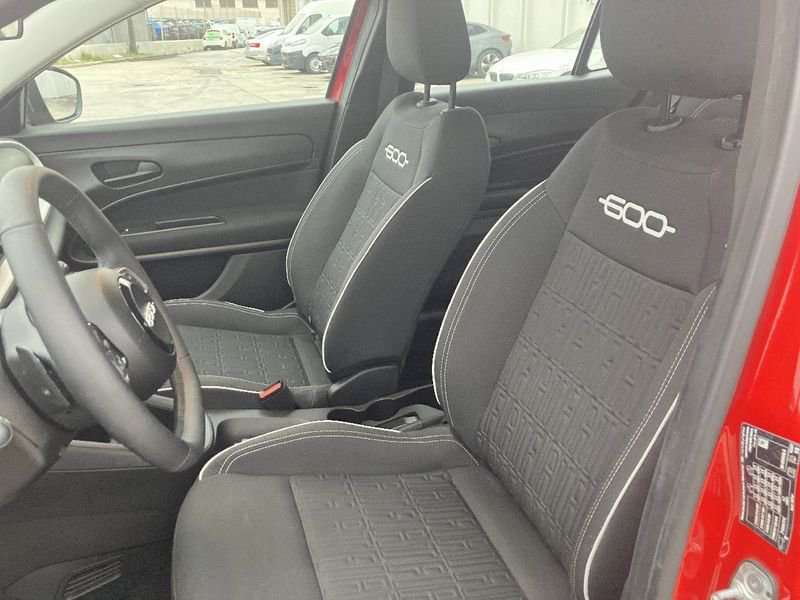 Fiat 600 MHEV 1.2 74kW (100CV) DDCT