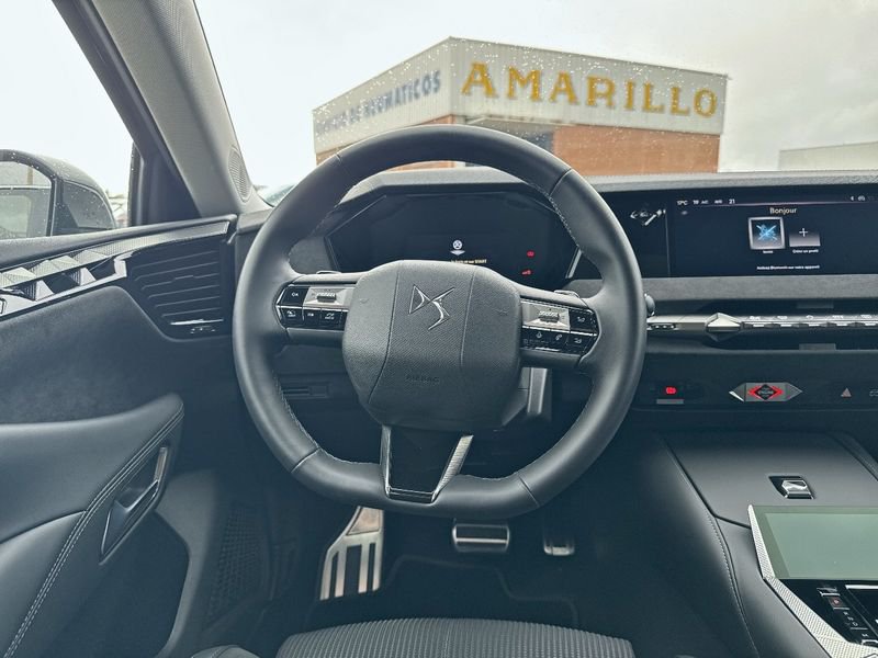 DS DS 4 BlueHDi 130 auto. Etoile Alcantara