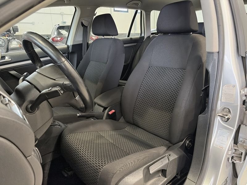 Volkswagen Golf Variant 1.6 TDI 105cv DPF DSG Sport