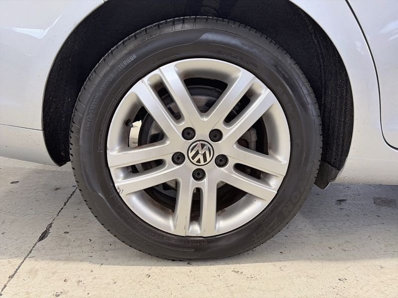 Volkswagen Golf Variant 1.6 TDI 105cv DPF DSG Sport