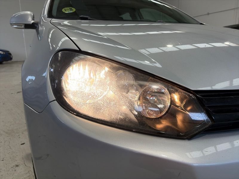 Volkswagen Golf Variant 1.6 TDI 105cv DPF DSG Sport