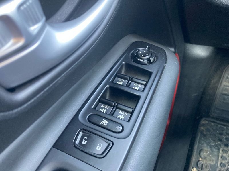 Jeep Renegade 4xe 1.3 PHEV 240cv AT AWD Trailhawk