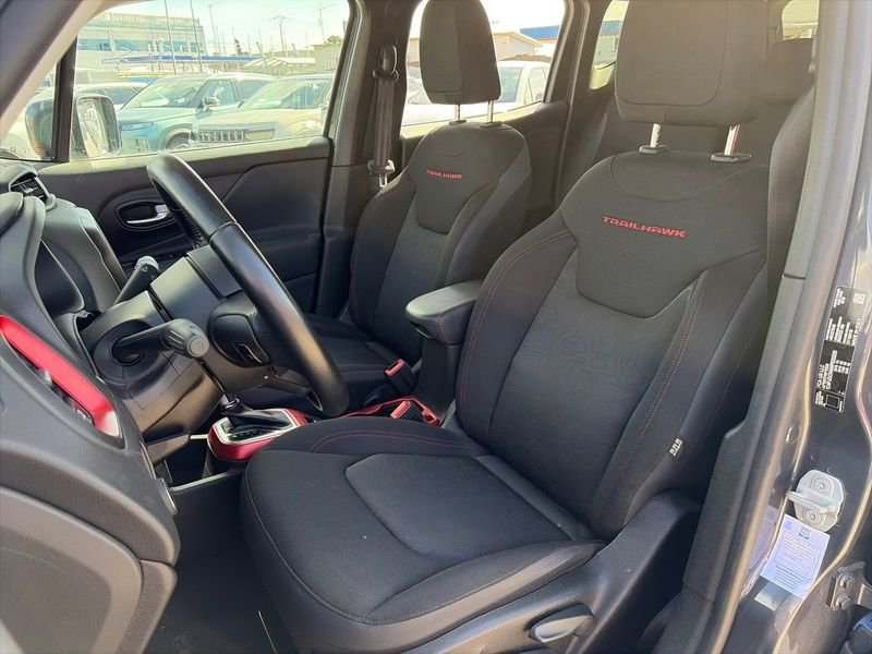 Jeep Renegade 4xe 1.3 PHEV 240cv AT AWD Trailhawk