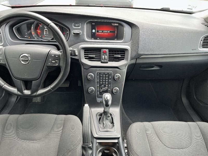Volvo V40 2.0 D2 120cv Auto Momentum