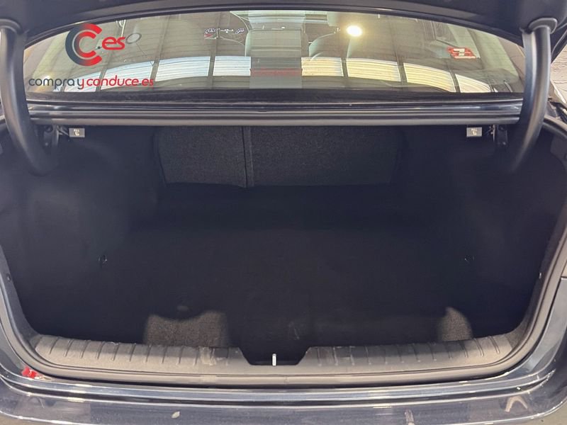 Kia Optima 1.6 T-GDi 180cv DCT (Pack Luxury) GT Line