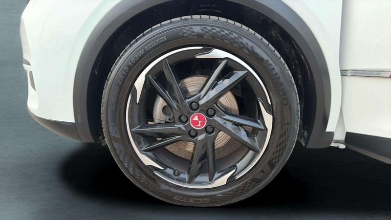 DS DS7 Crossback 1.5 BlueHDi 130cv Auto PERFORMANCE Line