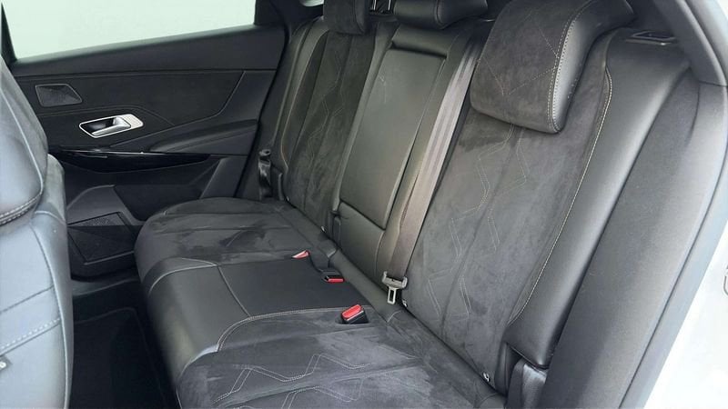 DS DS7 Crossback 1.5 BlueHDi 130cv Auto PERFORMANCE Line