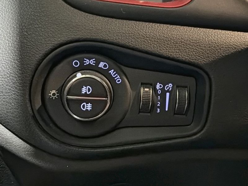 Jeep Renegade 4xe 1.3 PHEV 240cv AT AWD Trailhawk