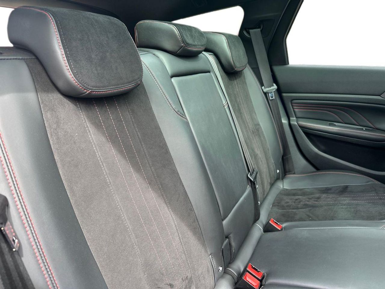 Peugeot 308  SW GT BlueHDi Auto