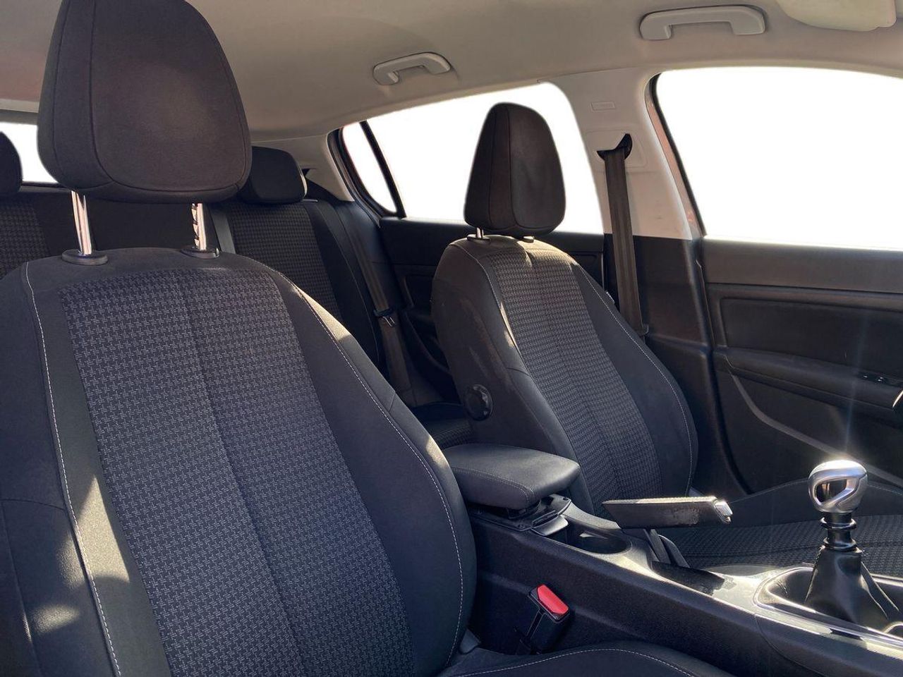 Peugeot 308 Style 1.6 BlueHDi 120