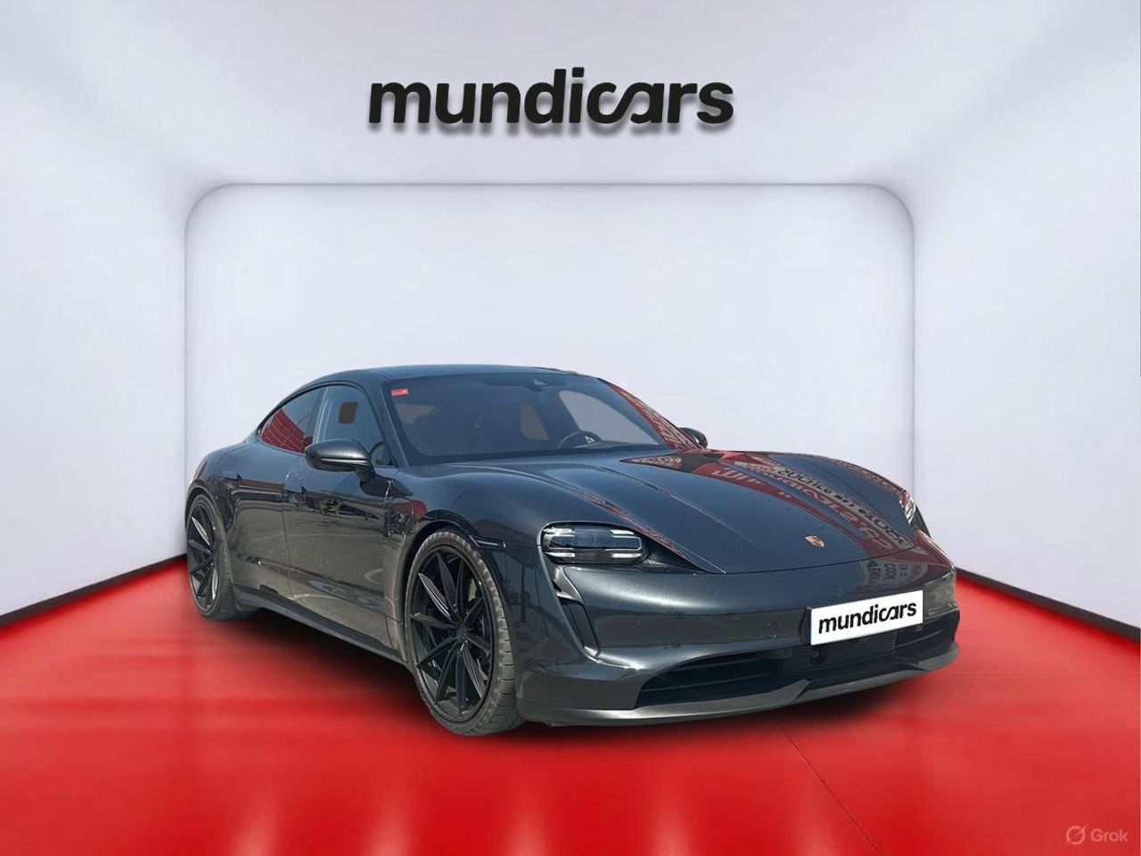Porsche Taycan -