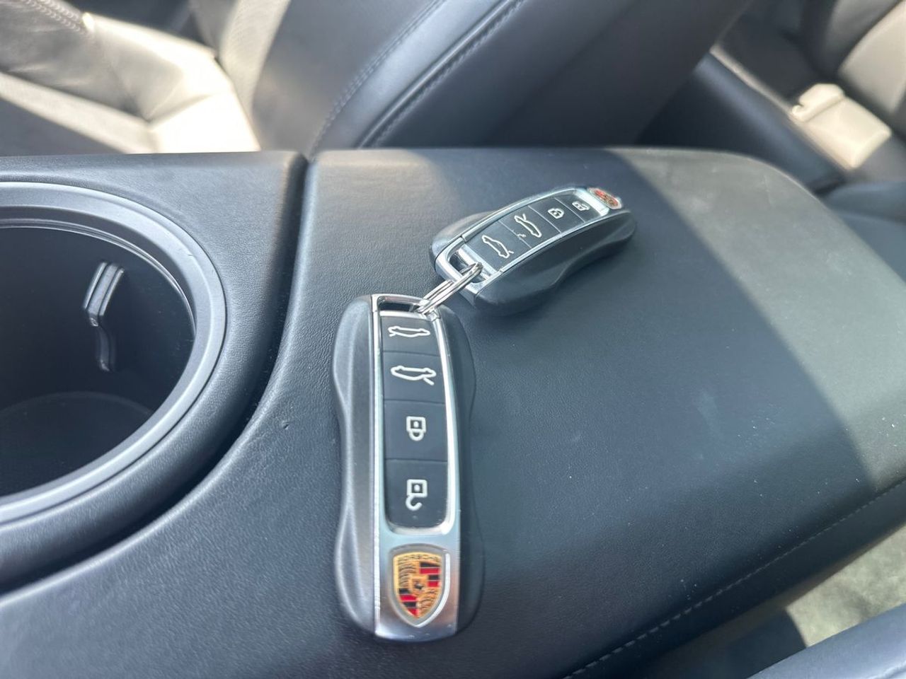 Porsche Taycan -