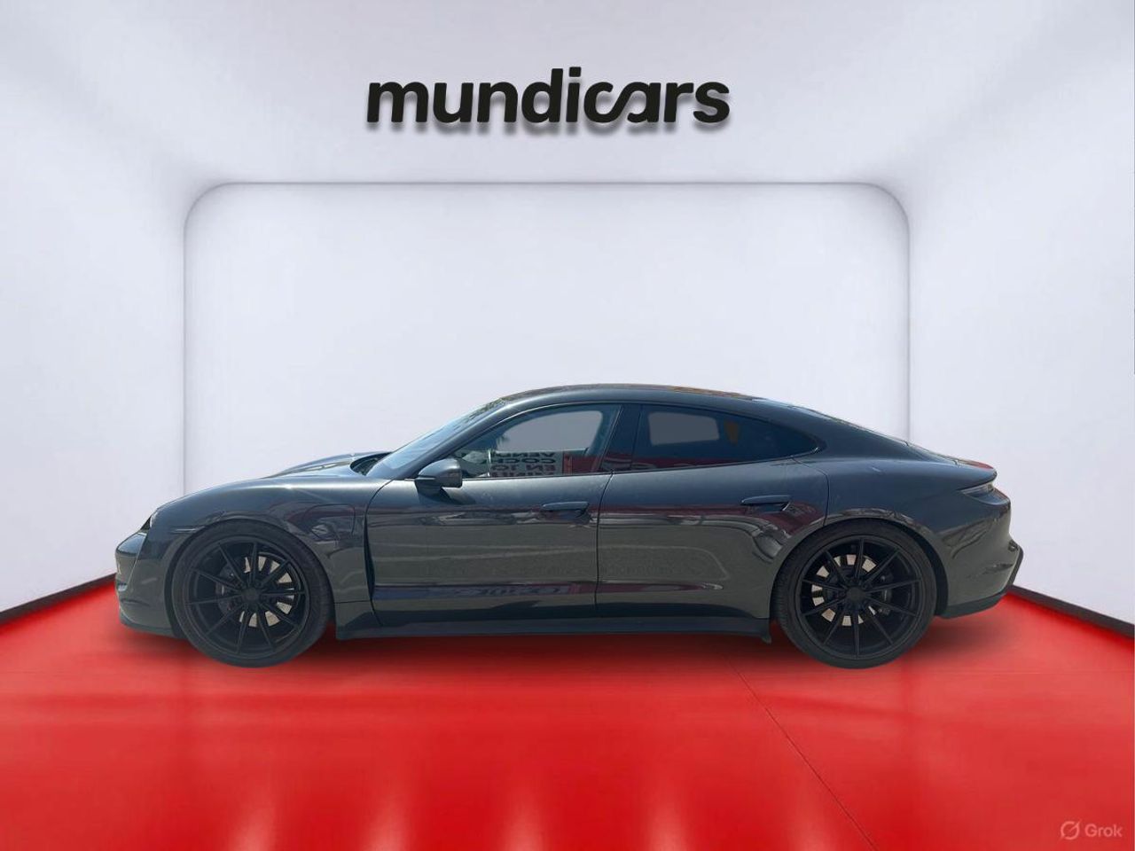 Porsche Taycan -